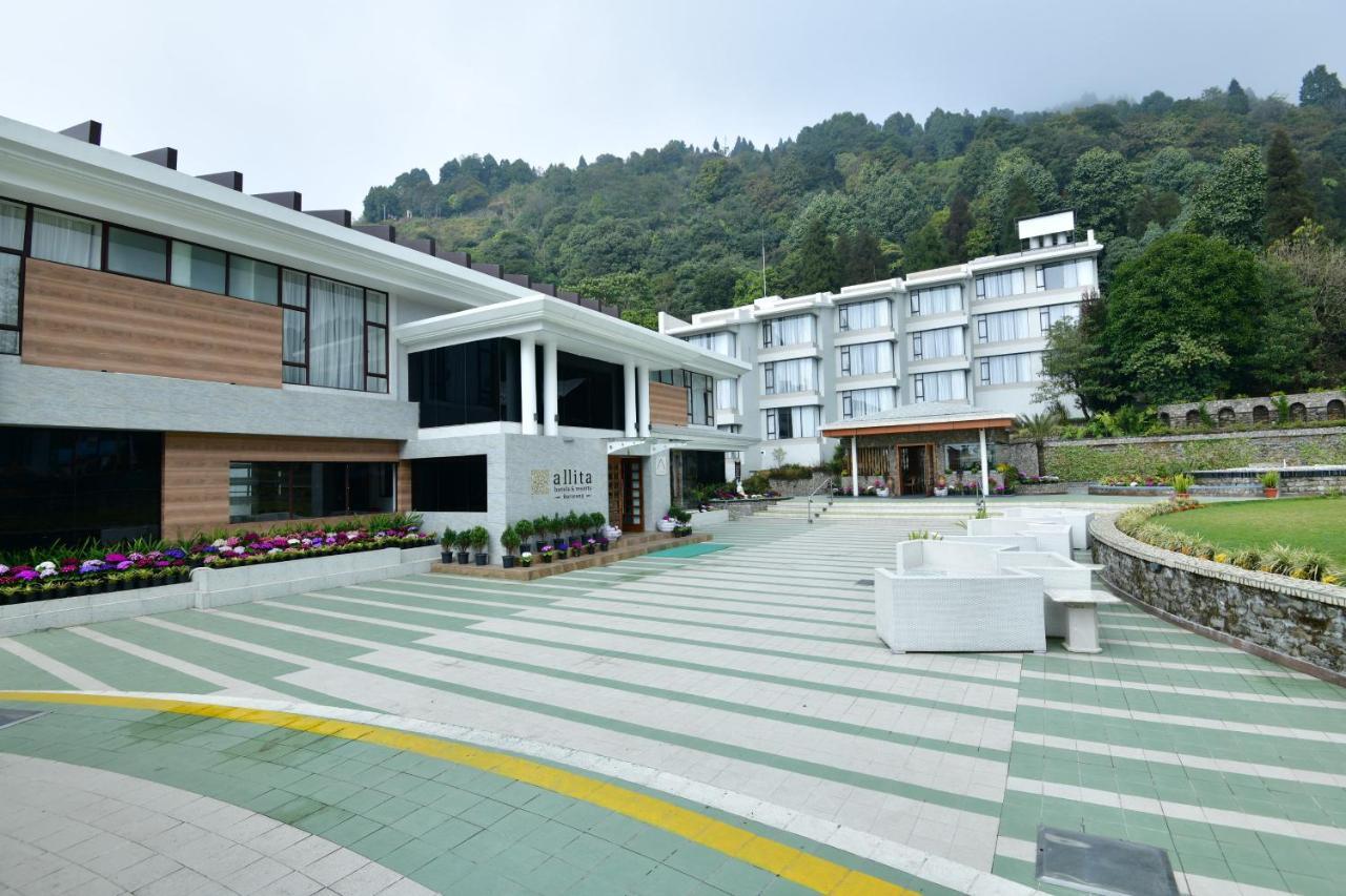 Allita Hotel & Resorts Kurseong ภายนอก รูปภาพ